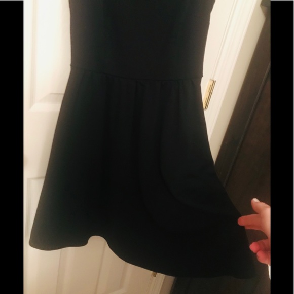 🌸 Old Navy Little Black Dress - Picture 3 of 4